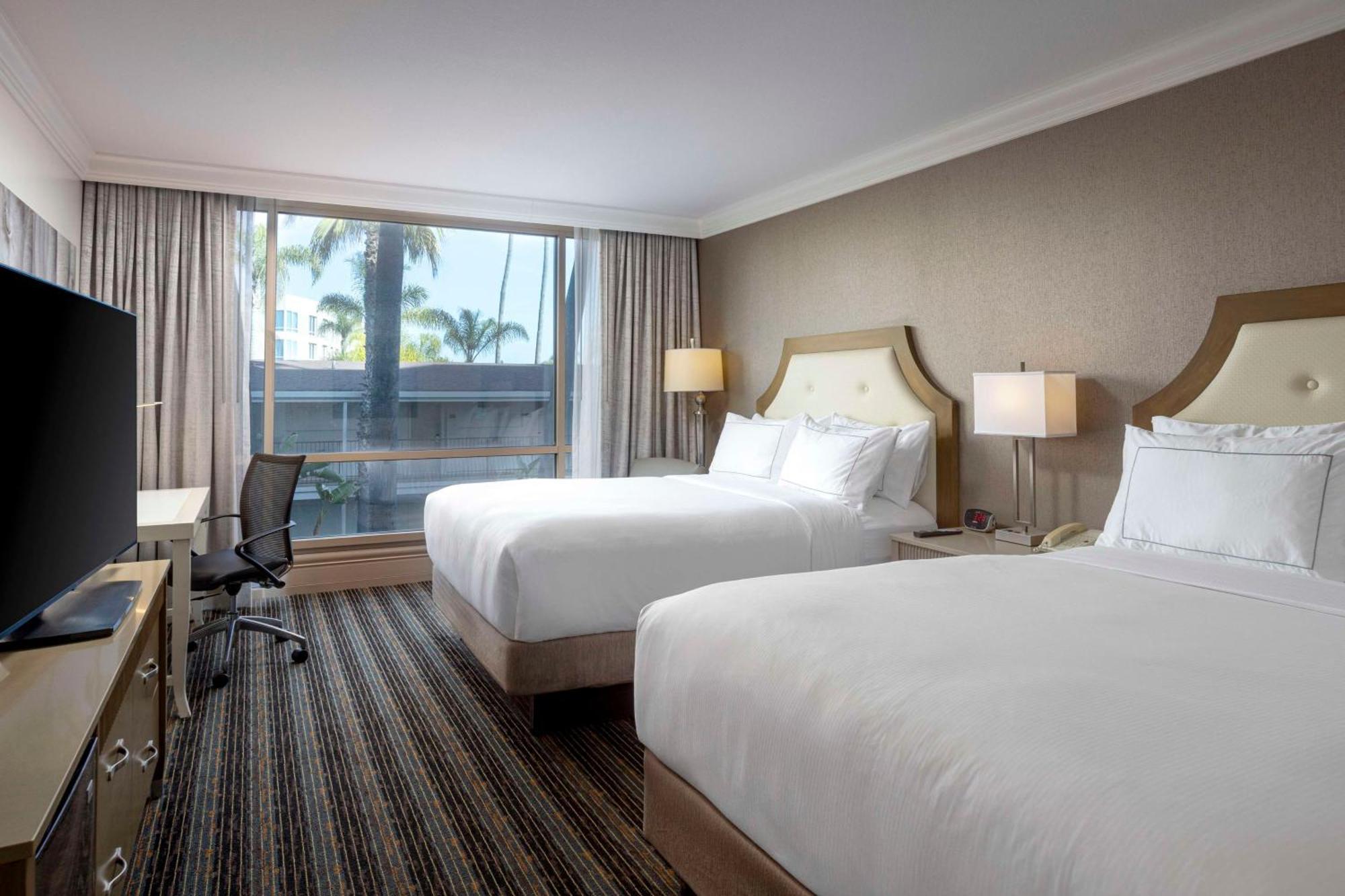 Doubletree By Hilton San Diego Bayside Екстериор снимка